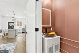 80 W Sharpnack St, Philadelphia, PA 19119 - Photo 6