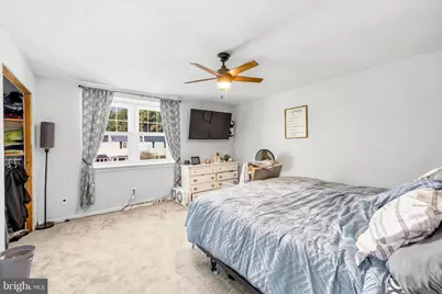 3746 S Hereford Lane, Philadelphia, PA 19114 - Photo 16