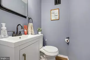 3746 S Hereford Ln, Philadelphia, PA 19114 - Photo 24