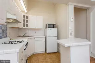1807 Spruce St, Philadelphia, PA 19103 - Photo 6