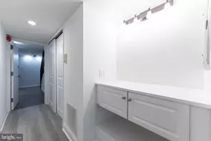 2118 Spruce St, Philadelphia, PA 19103 - Photo 38