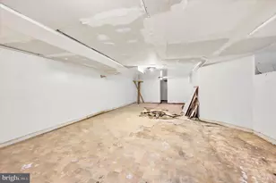 1169 Windrim Ave, Philadelphia, PA 19141 - Photo 24