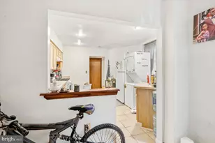 1169 Windrim Ave, Philadelphia, PA 19141 - Photo 4