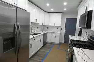 853 N 45th St, Philadelphia, PA 19104 - Photo 10