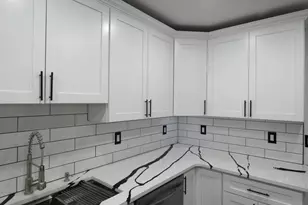 853 N 45th St, Philadelphia, PA 19104 - Photo 16