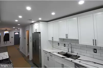 853 N 45th Street, Philadelphia, PA 19104 - Photo 14