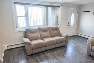 4118 Fairdale Rd, Philadelphia, PA 19154 - Photo 4