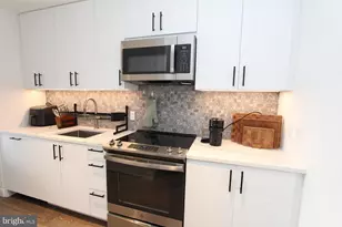 200 Spring Garden St, Philadelphia, PA 19123 - Photo 4