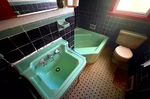 1021 E Vernon Rd, Philadelphia, PA 19150 - Photo 14