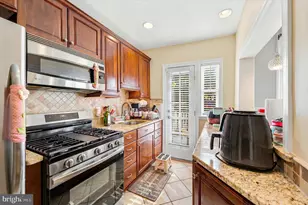 817 Atwood Rd, Philadelphia, PA 19151 - Photo 8