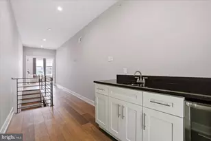 218 Fountain St, Philadelphia, PA 19128 - Photo 28