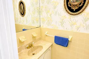 8608 Cathedral Cir, Philadelphia, PA 19128 - Photo 14