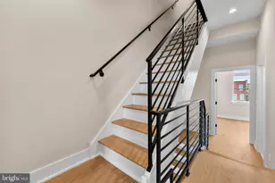 909 Emily St, Philadelphia, PA 19148 - Photo 34