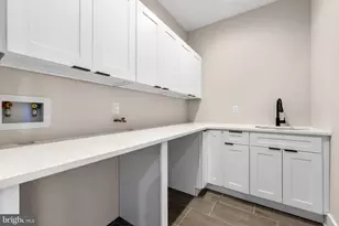 909 Emily St, Philadelphia, PA 19148 - Photo 30