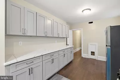 632 W Cumberland Street #2, Philadelphia, PA 19133 - Photo 4