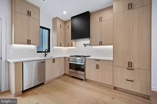 761 S Cleveland St, Philadelphia, PA 19146 - Photo 1