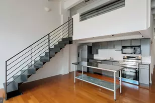 1027 Arch St, Philadelphia, PA 19107 - Photo 2