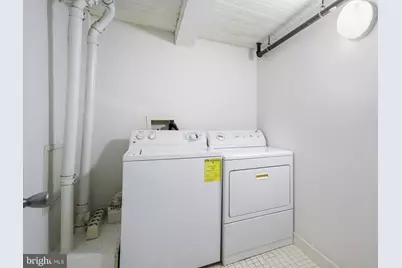 1027 Arch Street #407, Philadelphia, PA 19107 - Photo 32