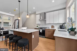 903 Emily St, Philadelphia, PA 19148 - Photo 12