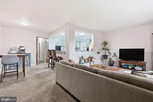 3839 Janice St, Philadelphia, PA 19114 - Photo 2