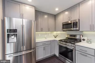 716 S Sartain St, Philadelphia, PA 19147 - Photo 2