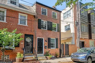 142 Carpenter St, Philadelphia, PA 19147 - Photo 2