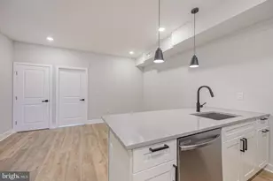 1629 S 22nd St, Philadelphia, PA 19145 - Photo 6