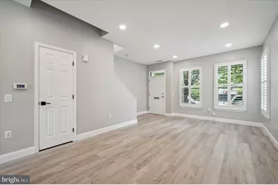 745 S Juniper Street, Philadelphia, PA 19147 - Photo 2