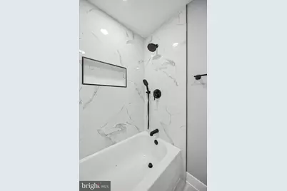 451 Fitzgerald Street, Philadelphia, PA 19148 - Photo 18