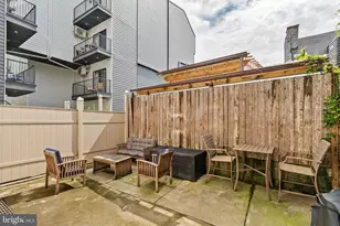 1303 N Hope Street N, Philadelphia, PA 19122 - Photo 12
