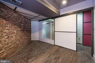144 W Laurel St, Philadelphia, PA 19123 - Photo 8