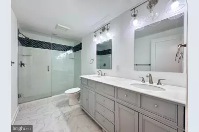964 N Marshall Street #A, Philadelphia, PA 19123 - Photo 18