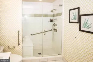440 S Broad St, Philadelphia, PA 19146 - Photo 38