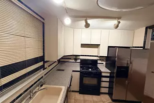 1621 Strahle St, Philadelphia, PA 19152 - Photo 18