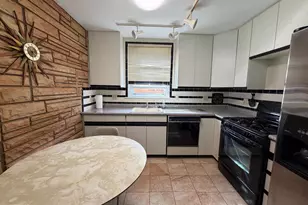 1621 Strahle St, Philadelphia, PA 19152 - Photo 16