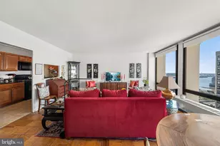 200 Locust St, Philadelphia, PA 19106 - Photo 10