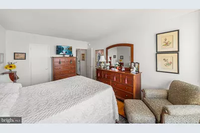 200 Locust Street #29HN, Philadelphia, PA 19106 - Photo 28