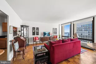 200 Locust St, Philadelphia, PA 19106 - Photo 4