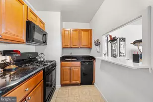 200 Locust St, Philadelphia, PA 19106 - Photo 22