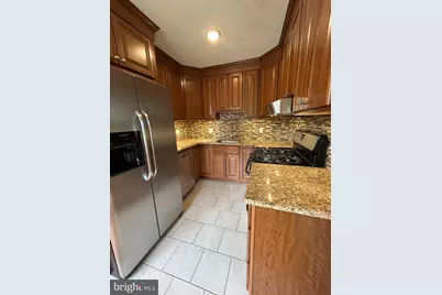 2618 W Mimi Circle, Philadelphia, PA 19131 - Photo 2