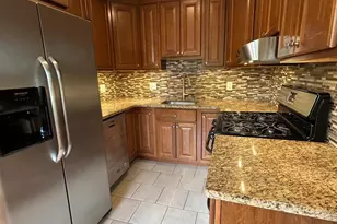 2618 W Mimi Circle, Philadelphia, PA 19131 - Photo 2