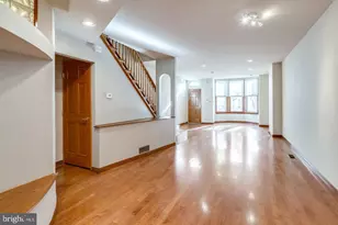 2219 Bainbridge St, Philadelphia, PA 19146 - Photo 4