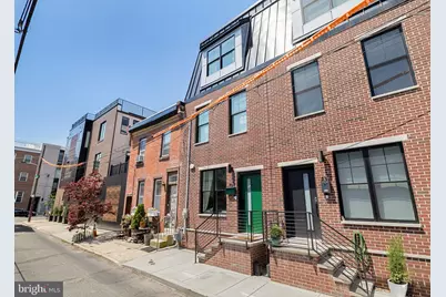 726 S Chadwick Street, Philadelphia, PA 19146 - Photo 2