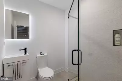 726 S Chadwick Street, Philadelphia, PA 19146 - Photo 34