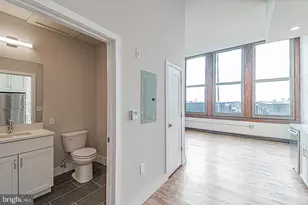 1300 S 19th St, Philadelphia, PA 19146 - Photo 4