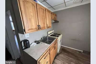 2513 S Fairhill Street, Philadelphia, PA 19148 - Photo 12