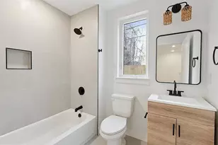 2520 N Front St, Philadelphia, PA 19133 - Photo 8