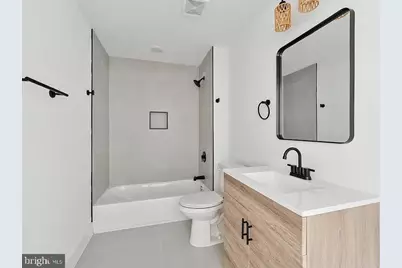 2520 N Front St #403, Philadelphia, PA 19133 - Photo 2