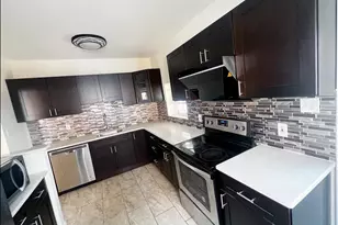 7020 Gillespie St, Philadelphia, PA 19135 - Photo 8
