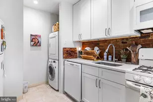 1152 S 11th St, Philadelphia, PA 19147 - Photo 8
